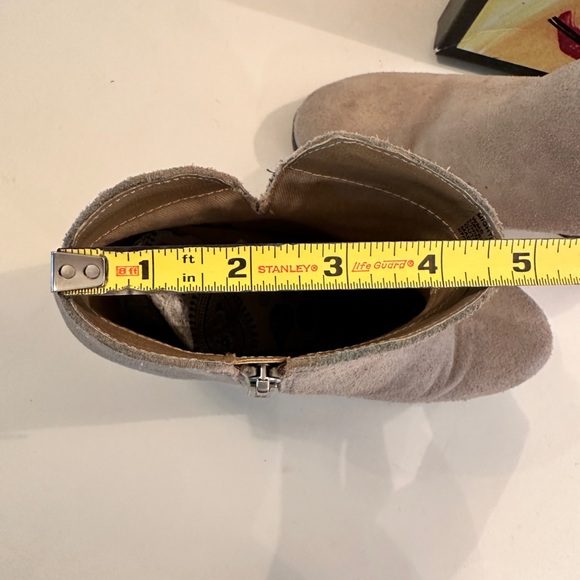 Suede booties - Picture 6 of 15